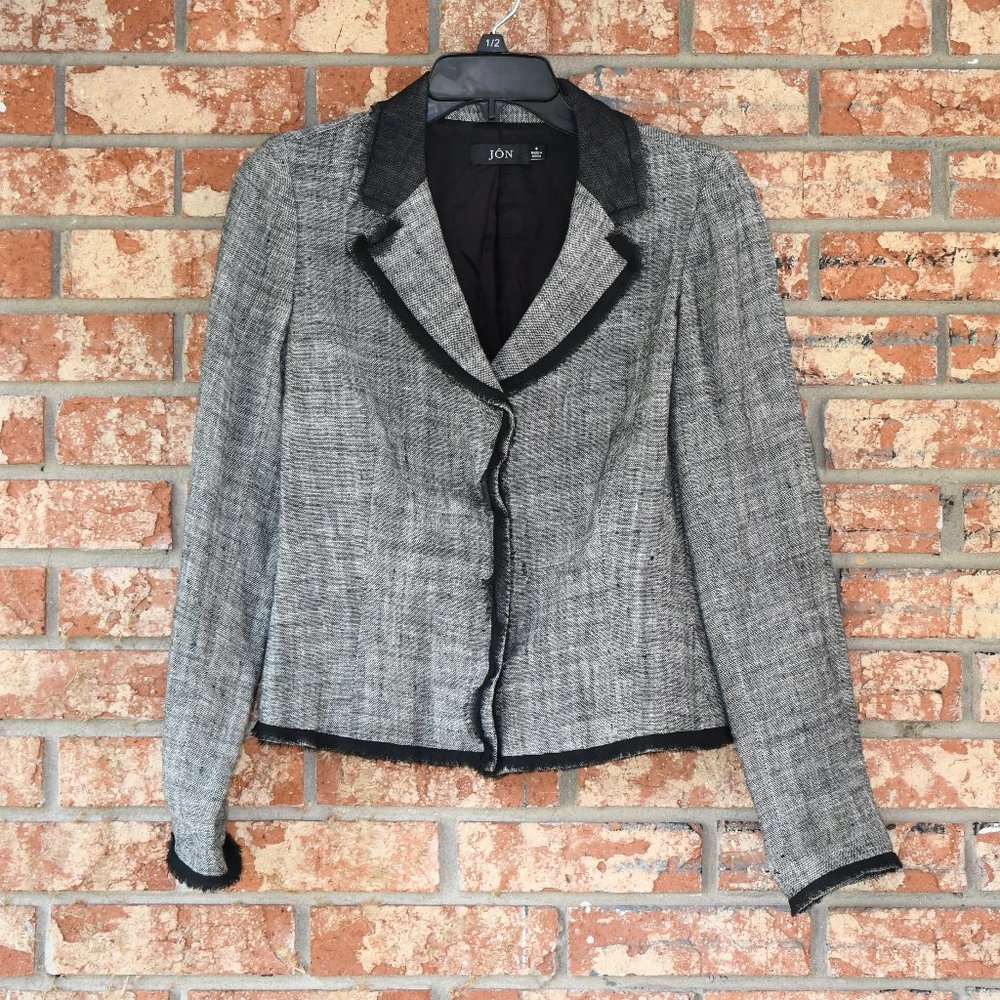 Jon Gray Linen Top